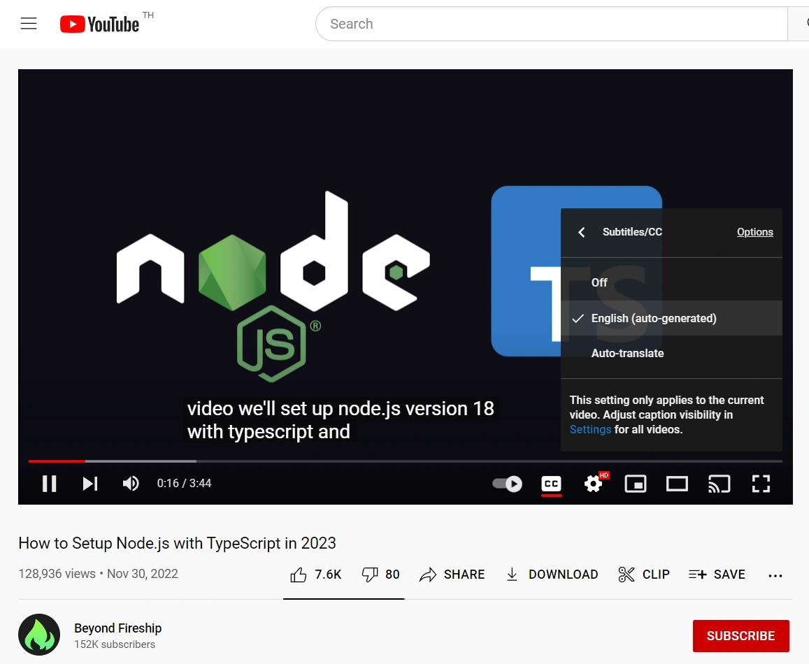 ภาพตัวอย่างการใช้ระบบ CC ของทาง YouTube เพื่อเปิดดูคำบรรยายที่ถูกสร้างโดยอัตโนมัติเป็นภาษาอังกฤษ และยังมีทางเลือกแปลเป็นภาษาไทยอัตโนมัติได้ด้วย